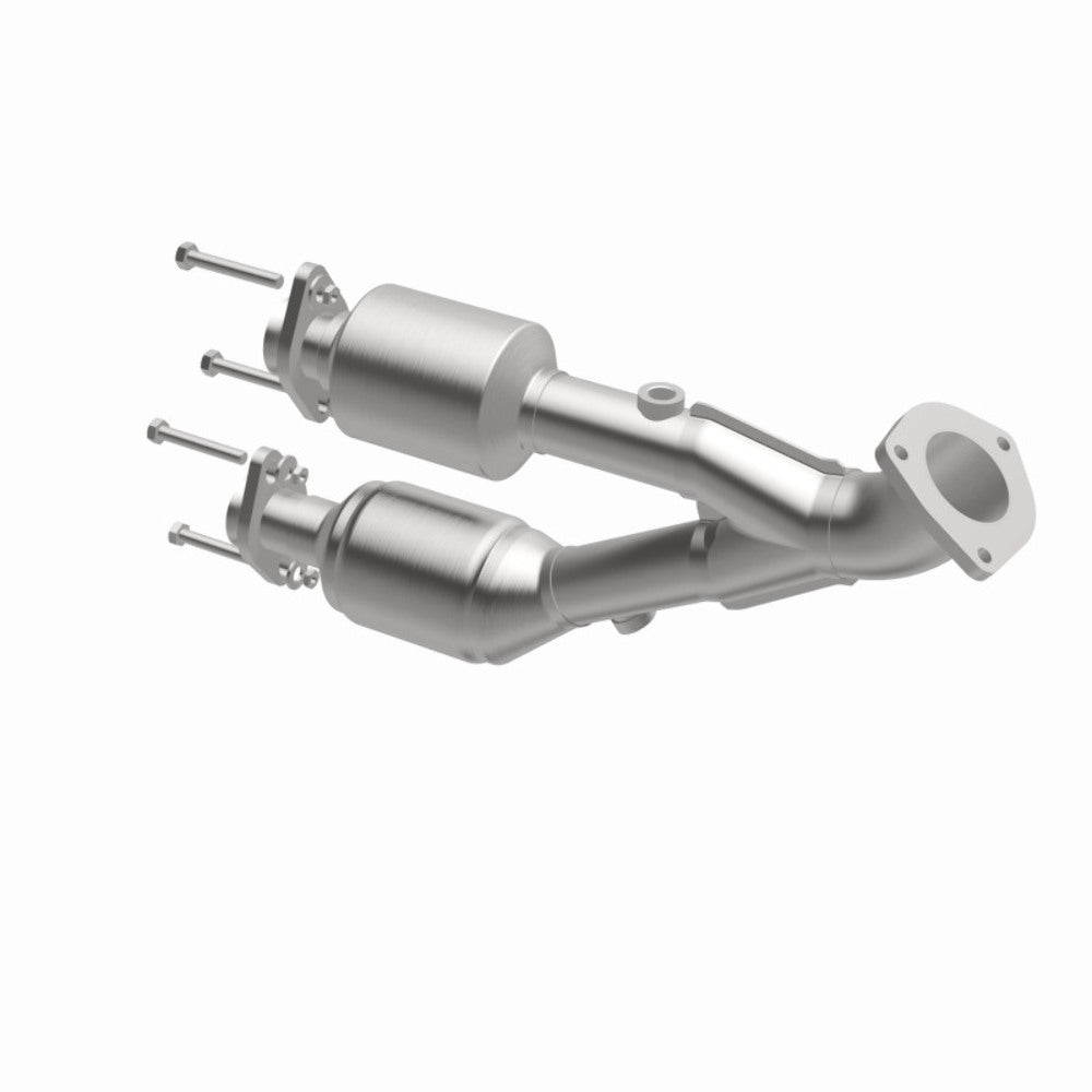 MagnaFlow direct-fit catalytic converter for 2000-2001 Jeep Cherokee stainless steel CARB compliant OBDII 49465
