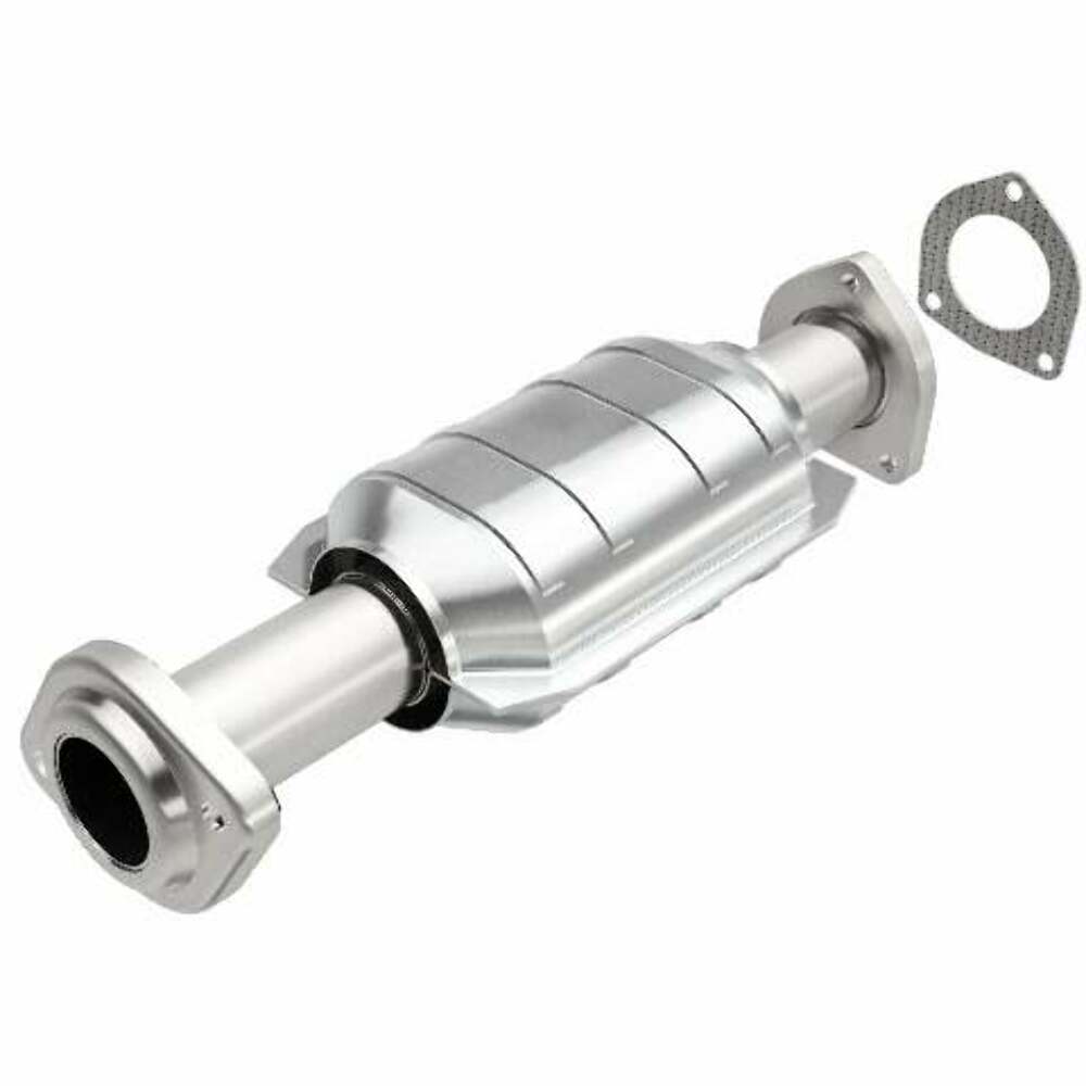 MagnaFlow direct-fit catalytic converter for 2000-2001 Jeep Cherokee stainless steel Federal EPA compliant OBDII 93208