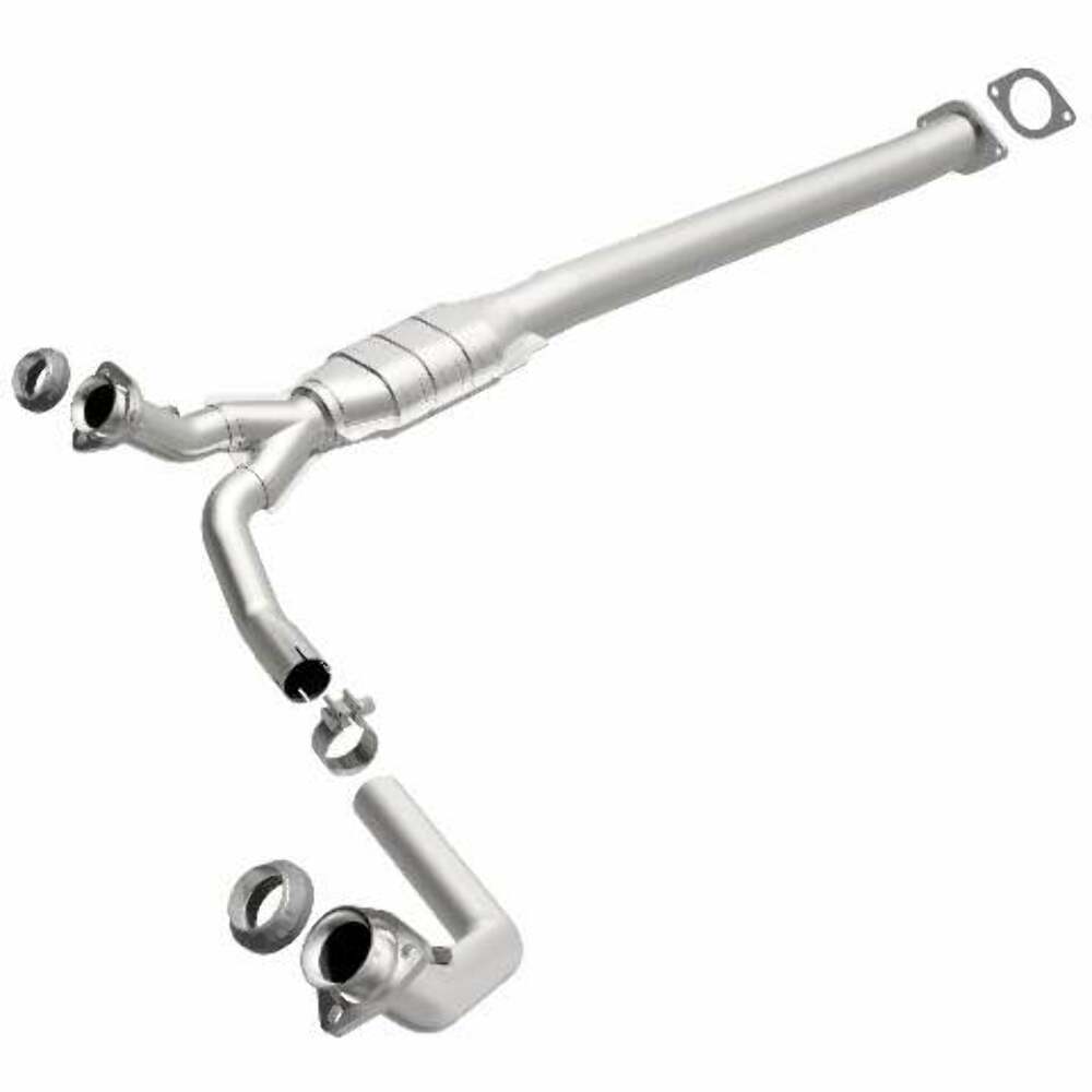 MagnaFlow direct-fit catalytic converter for 2000-2002 Chevy 4.3L stainless steel CARB compliant OBDII 51350