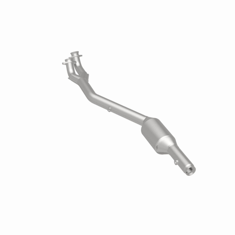 MagnaFlow direct-fit catalytic converter for 2000-2003 BMW M5 5.0L driver side stainless steel CARB compliant OBDII 51472