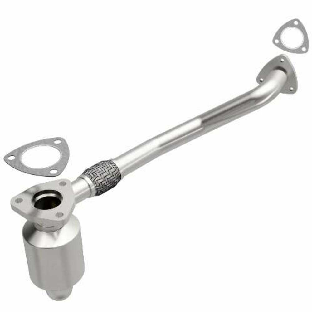 MagnaFlow direct-fit catalytic converter fits 2001-2005 Saturn L300, 2001-2003 Saturn LW300, and additional vehicles. Avoid potential exhaust leaks by using the included gaskets to