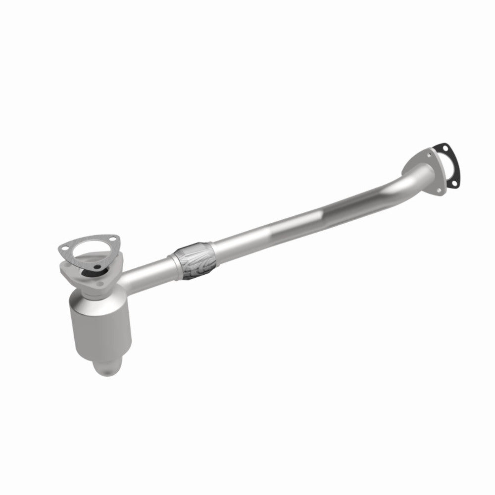 MagnaFlow direct-fit catalytic converter fits 2001-2005 Saturn L300, 2001-2003 Saturn LW300, and additional vehicles. Avoid potential exhaust leaks by using the included gaskets to