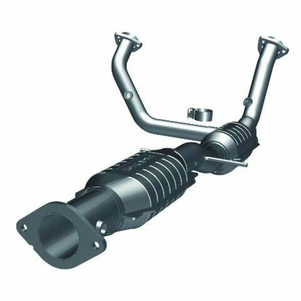 MagnaFlow direct-fit catalytic converter for 2000-2004 Chevy 4.3L stainless steel CARB compliant OBDII 49945