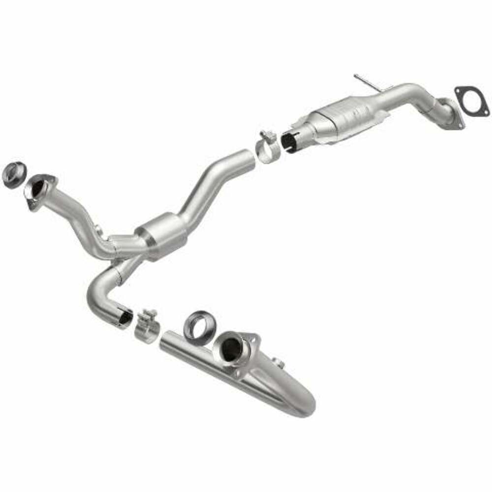 MagnaFlow direct-fit catalytic converter fits 2003-2004 Chevrolet GM S10, 2003-2005 Chevrolet Blazer, and additional vehicles and 2000-2005 GM Blazer 4WD 4.3L stainless steel CARB