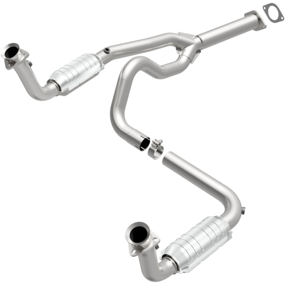 MagnaFlow direct-fit catalytic converter fits 2000-2002 Chevrolet Express 1500, GMC Savana 1500, and additional vehicles and 00 Chevy Express 1500 5.7L stainless steel CARB complia
