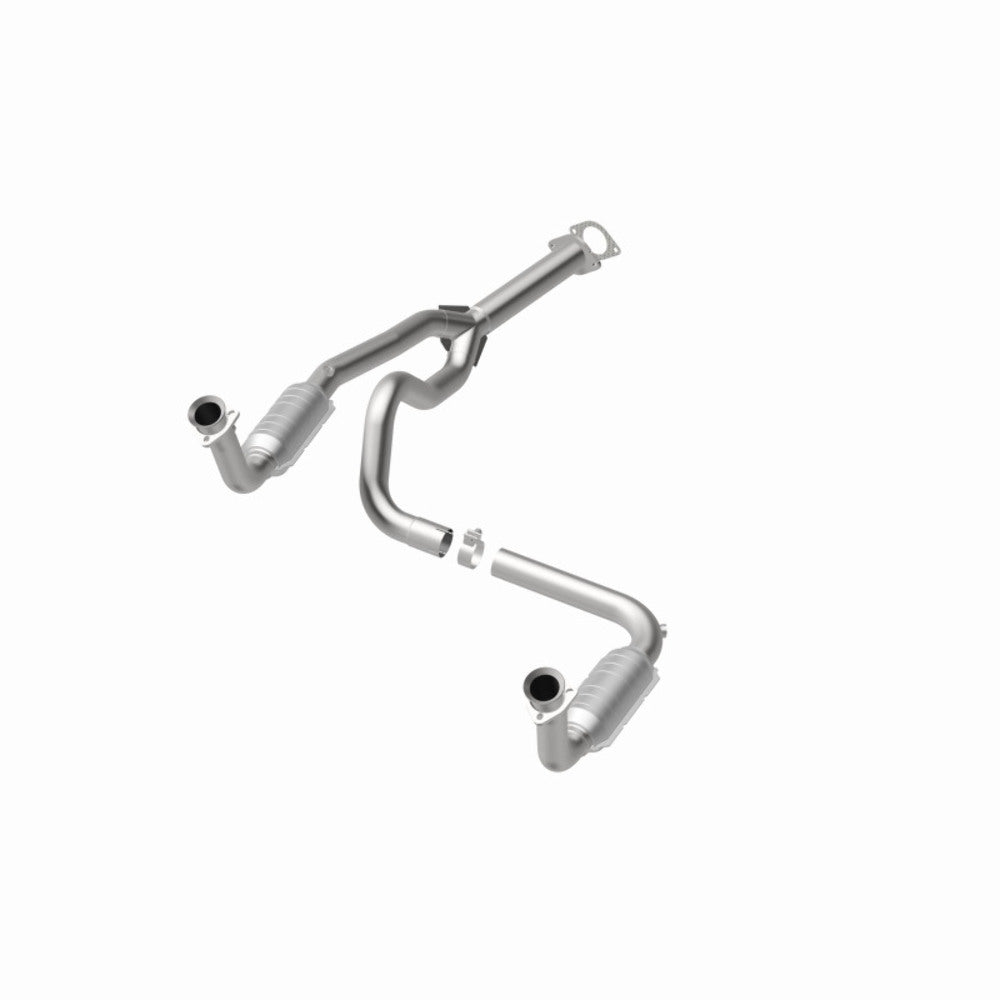 MagnaFlow direct-fit catalytic converter fits 2000-2002 Chevrolet Express 1500, GMC Savana 1500, and additional vehicles and 00 Chevy Express 1500 5.7L stainless steel CARB complia