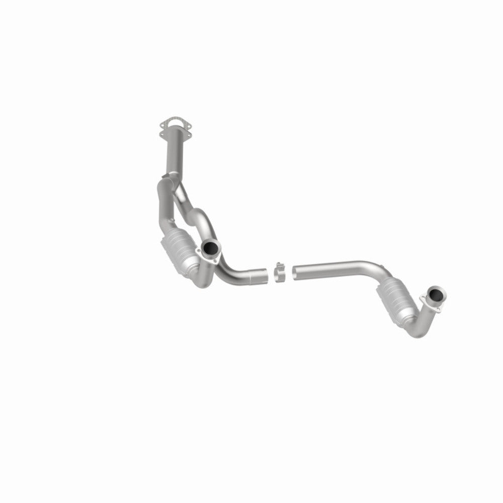 MagnaFlow direct-fit catalytic converter fits 2000-2002 Chevrolet Express 1500, GMC Savana 1500, and additional vehicles and 00 Chevy Express 1500 5.7L stainless steel CARB complia