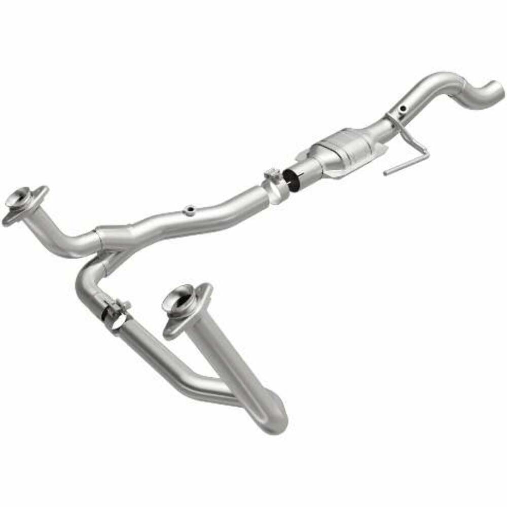 MagnaFlow direct-fit catalytic converter fits 2000-2003 Dodge Dakota 5.9L and 2000-2003 Dodge Dakota 3.9L stainless steel CARB compliant OBDII 49111