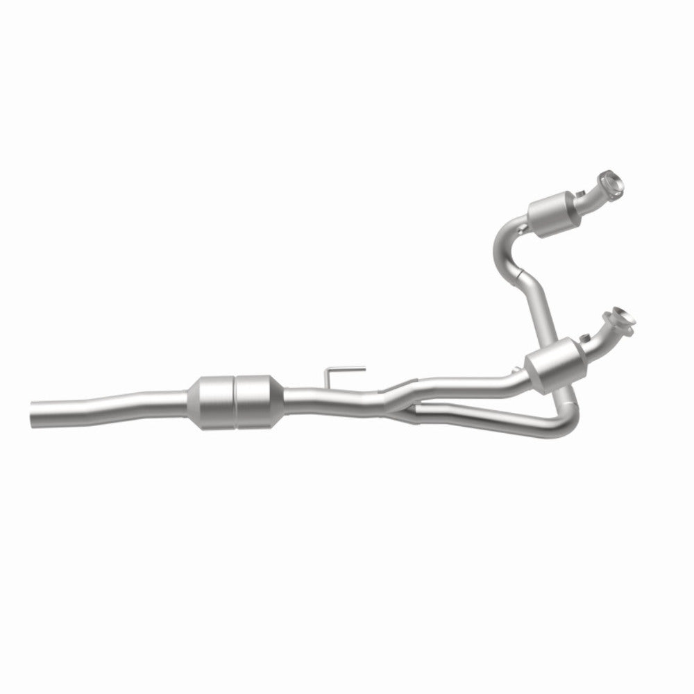 MagnaFlow direct-fit catalytic converter fits 00 Dodge Durango 5.2/5.9L 5.2 inch inlet 2.5 inch outlet stainless steel CARB compliant 458048