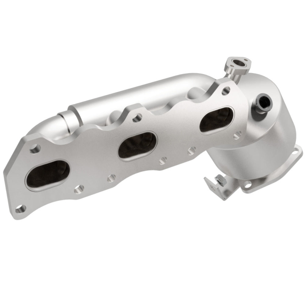 MagnaFlow direct-fit catalytic converter fits 2001-2004 Chevrolet Tracker, 1999-2005 Suzuki Grand Vitara, and more, this and 00 Suzuki Grand Vitara 2.5L stainless steel CARB compli