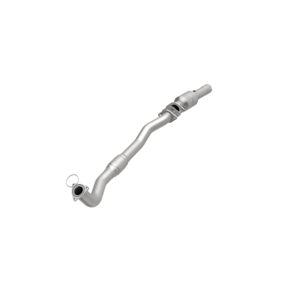 MagnaFlow direct-fit catalytic converter fits 2002 Chevrolet Silverado 2500 HD and 2002 GMC Sierra 2500 HD. Hardware is included to eliminate the hassle of working with corroded fa