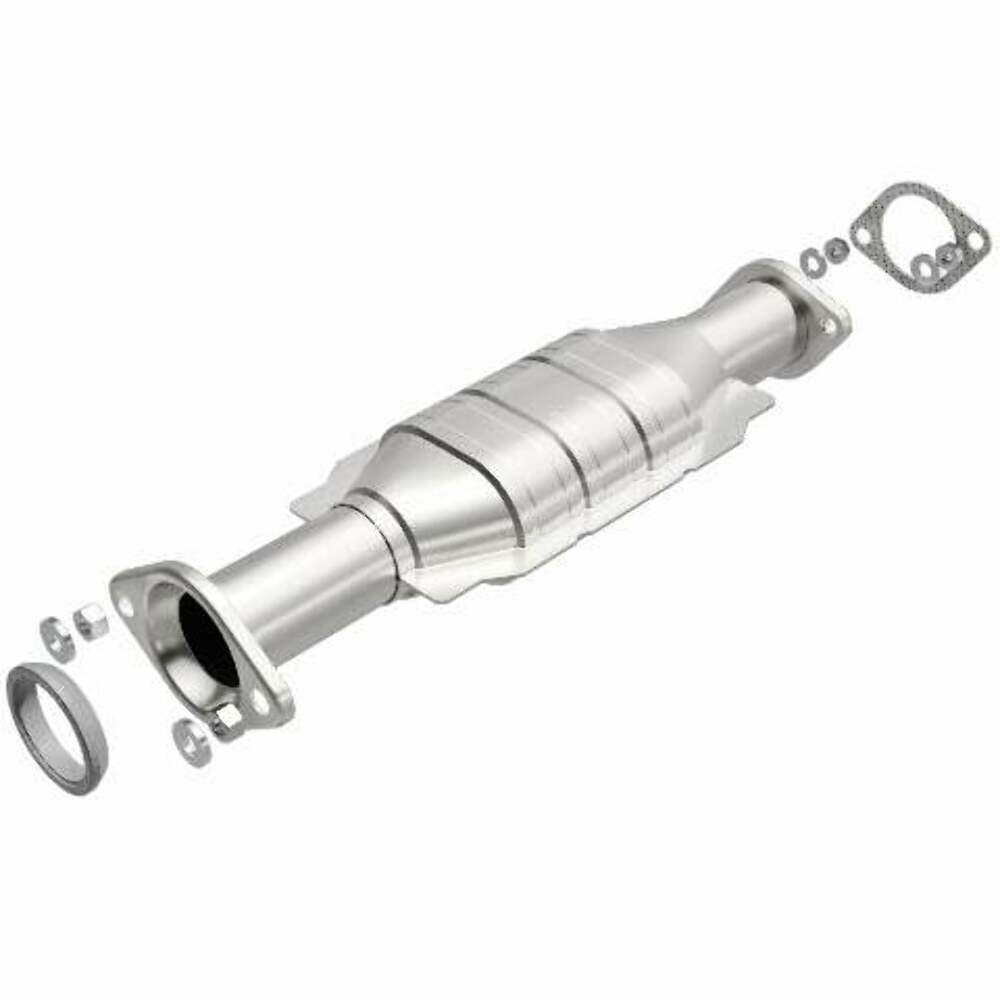MagnaFlow direct-fit catalytic converter fits 2001-2002 Montero 3.5L Rear 3.5L stainless steel CARB compliant 24239