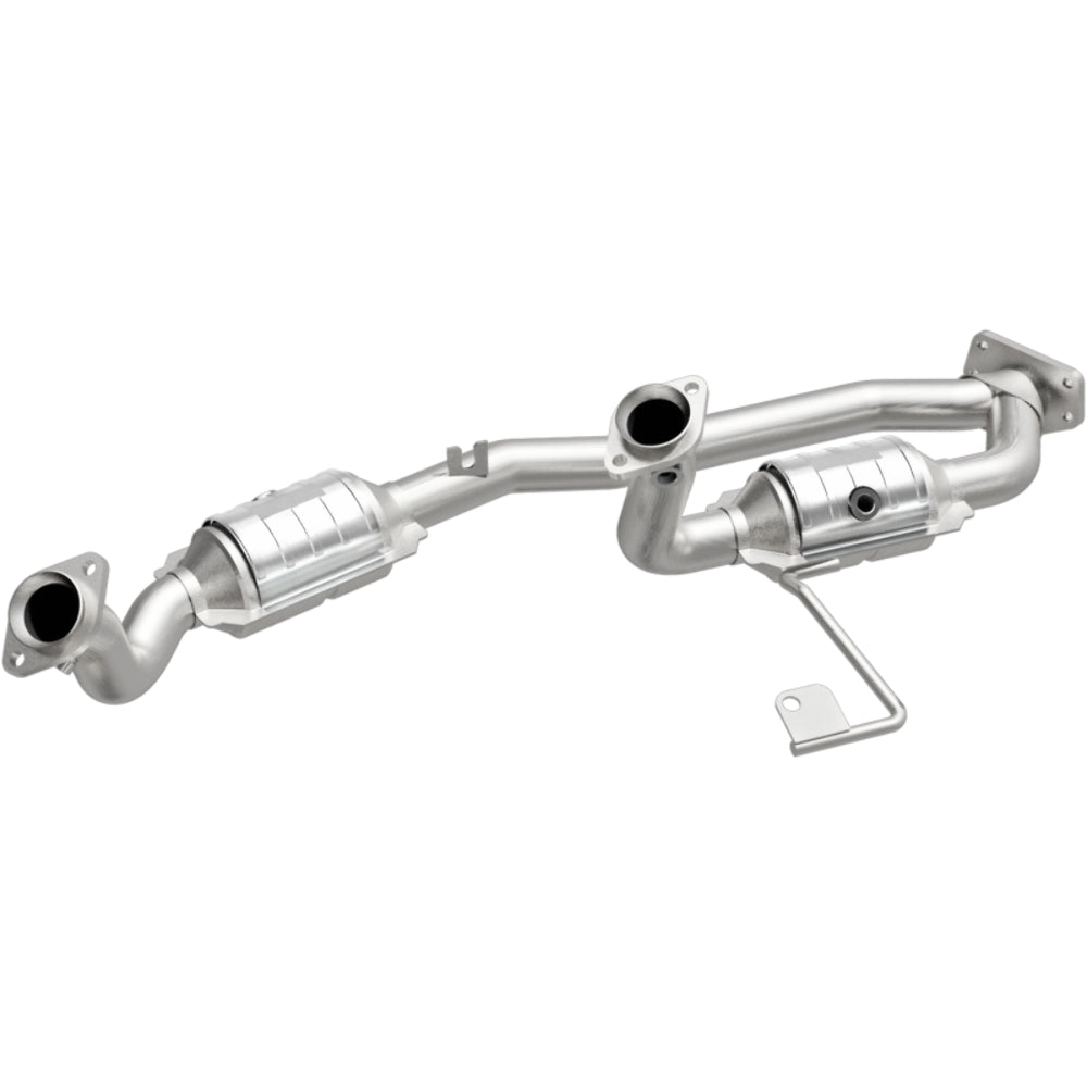 MagnaFlow direct-fit catalytic converter fits 2001-2003 Ford Windstar 3.8L and 2001-2003 Windstar 3.8 3.8 inch inlet/outlet stainless steel CARB compliant OBDII 49624