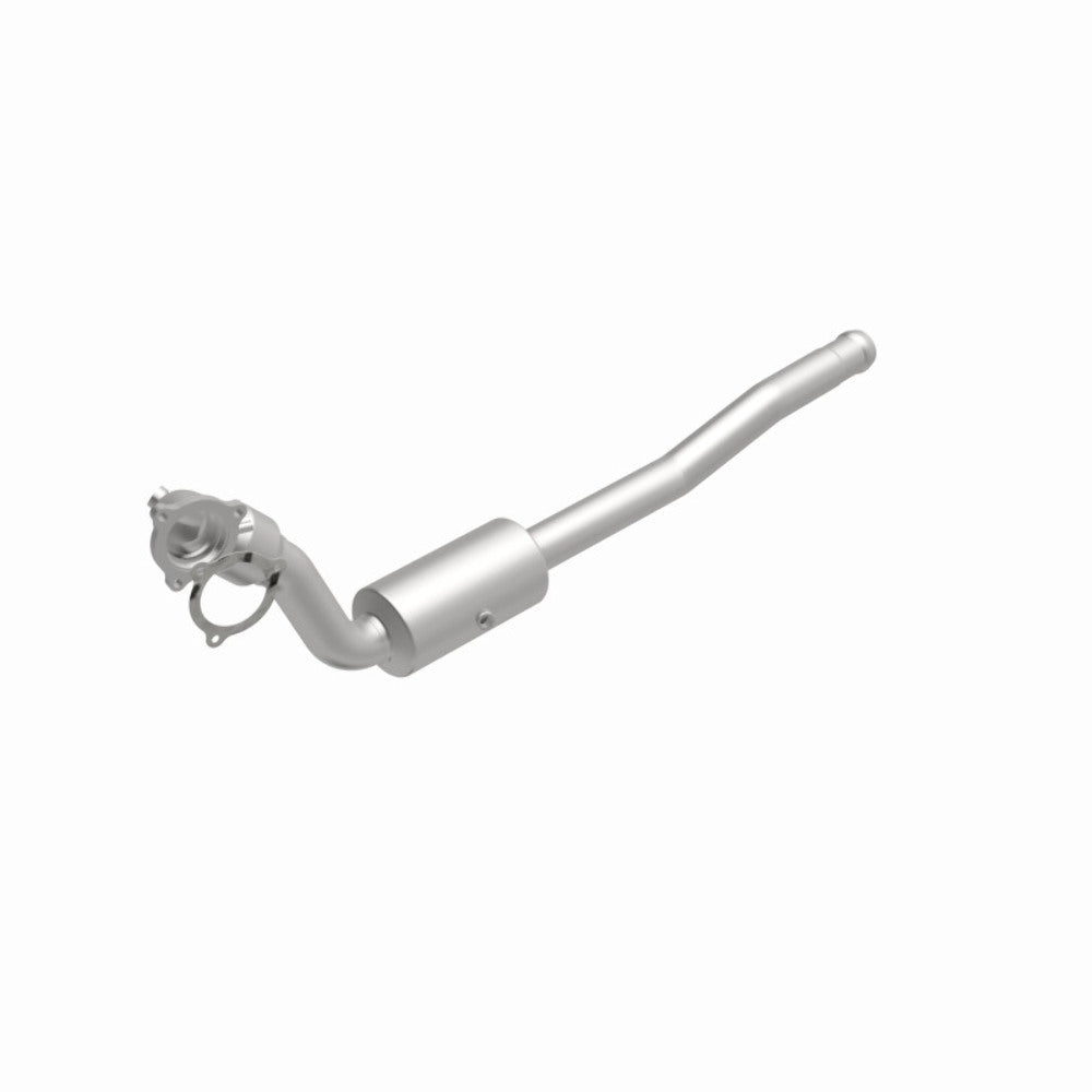 MagnaFlow direct-fit catalytic converter fits 2000 Volvo S70, 2000 Volvo V70, and additional vehicles. Avoid potential exhaust leaks by using the included gaskets to get a proper s