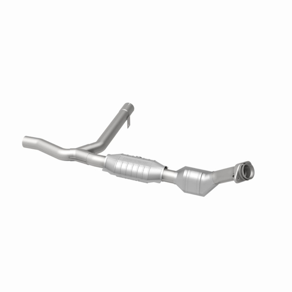MagnaFlow direct-fit catalytic converter fits 2001 Ford Expedition 4.6L and 2001 Ford F-150 4.6L stainless steel CARB compliant 447122
