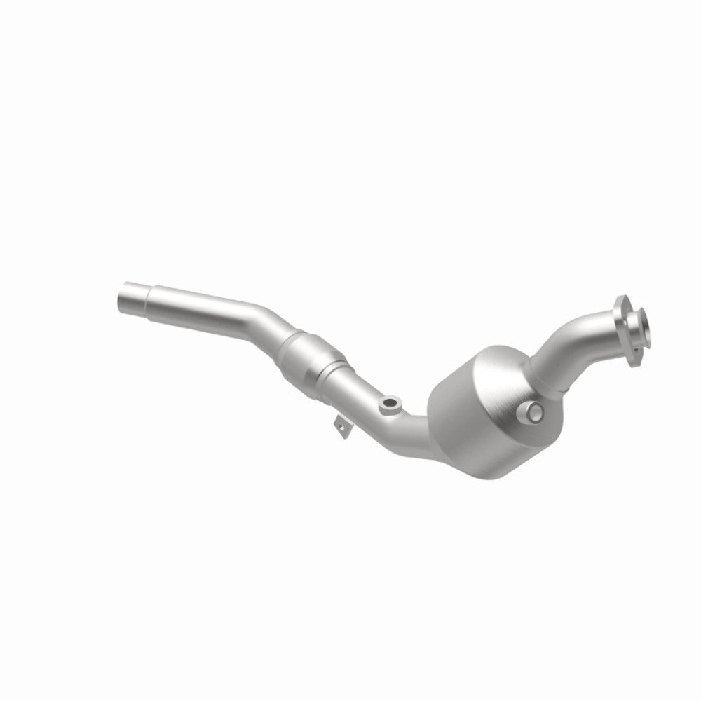 MagnaFlow direct-fit catalytic converter fits 2002-2003 Freelander 2.5L stainless steel CARB compliant OBDII 51877