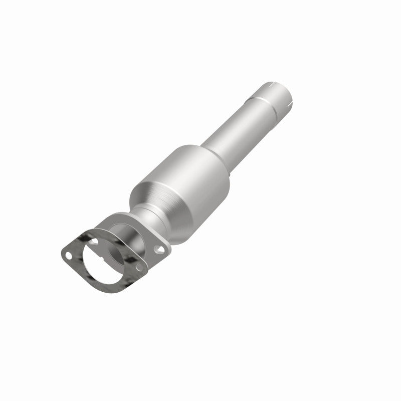 MagnaFlow direct-fit catalytic converter for 2002-2006 Chevy Sierra 2500 6.0L stainless steel CARB compliant