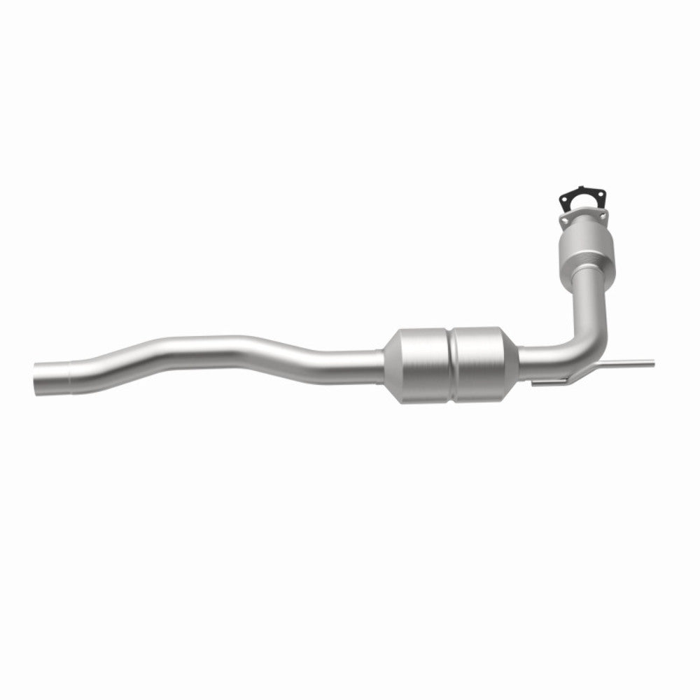 MagnaFlow direct-fit catalytic converter fits 02 Volkswagen Eurovan 2.8L stainless steel Federal EPA compliant OBDII 23181