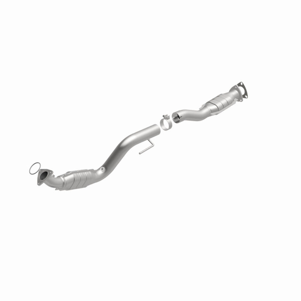 MagnaFlow direct-fit catalytic converter fits 2003-2007 Chevrolet Express 3500, Chevrolet Express 2500, and additional vehicles and 2003-2005 Express 2500 4.8L passenger side 4.8L