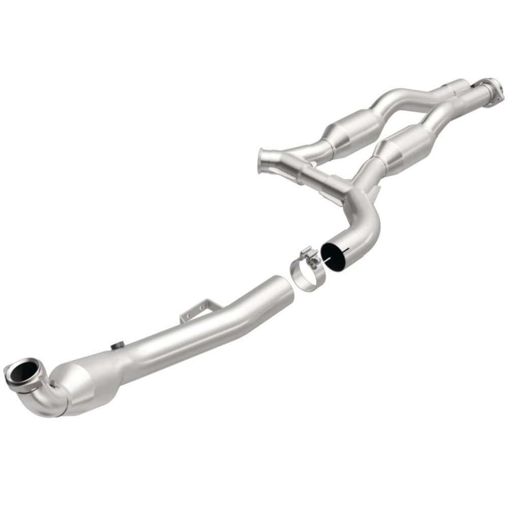 MagnaFlow direct-fit catalytic converter for 2003-2006 Mercedes driver side stainless steel CARB compliant 24334