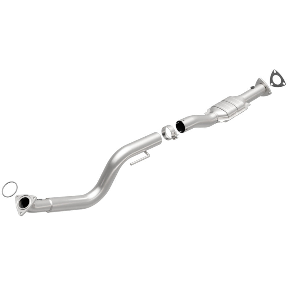 MagnaFlow direct-fit catalytic converter fits 2003-2005 Chevrolet Express 3500, Chevrolet Express 2500, and additional vehicles and 2003-2007 GM 2500/3500 passenger side passenger
