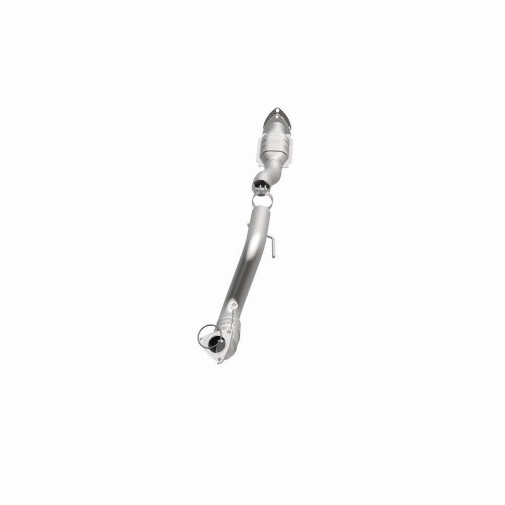 MagnaFlow direct-fit catalytic converter fits 2003-2005 GMC Savana 3500 and GMC Savana 2500 and 2003-2007 GM 2500/3500 passenger side passenger side stainless steel CARB compliant
