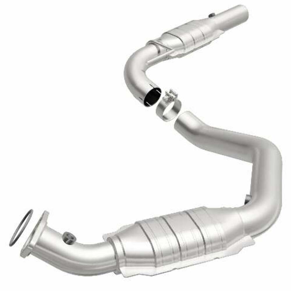MagnaFlow direct-fit catalytic converter fits 2003-2005 Chevrolet Express 3500, Chevrolet Express 2500, and additional vehicles and 2003-2009 GM 2500/3500 driver side driver side s