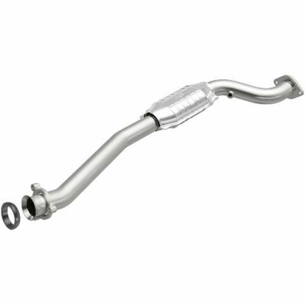 MagnaFlow direct-fit catalytic converter fits 2004-2012 Chevrolet Colorado, GMC Canyon, and more, this and 2004-2006 Colorado 2.8/3.5 rr O 2.8 inch inlet 3.5 inch outlet stainless