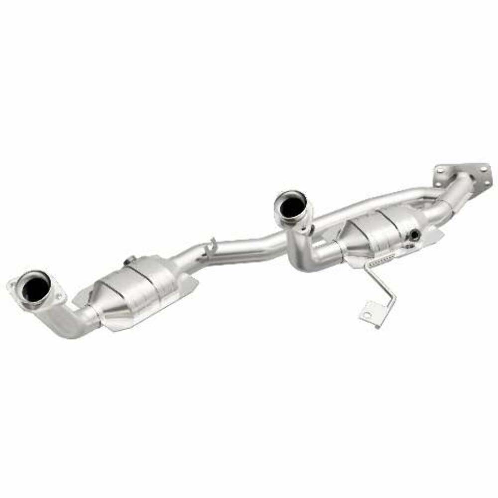 t 04 Ford Freestar 3.9L Direct-Fit Catalytic Converter 23083 Magnaflow MagnaFlow Exhaust Products
