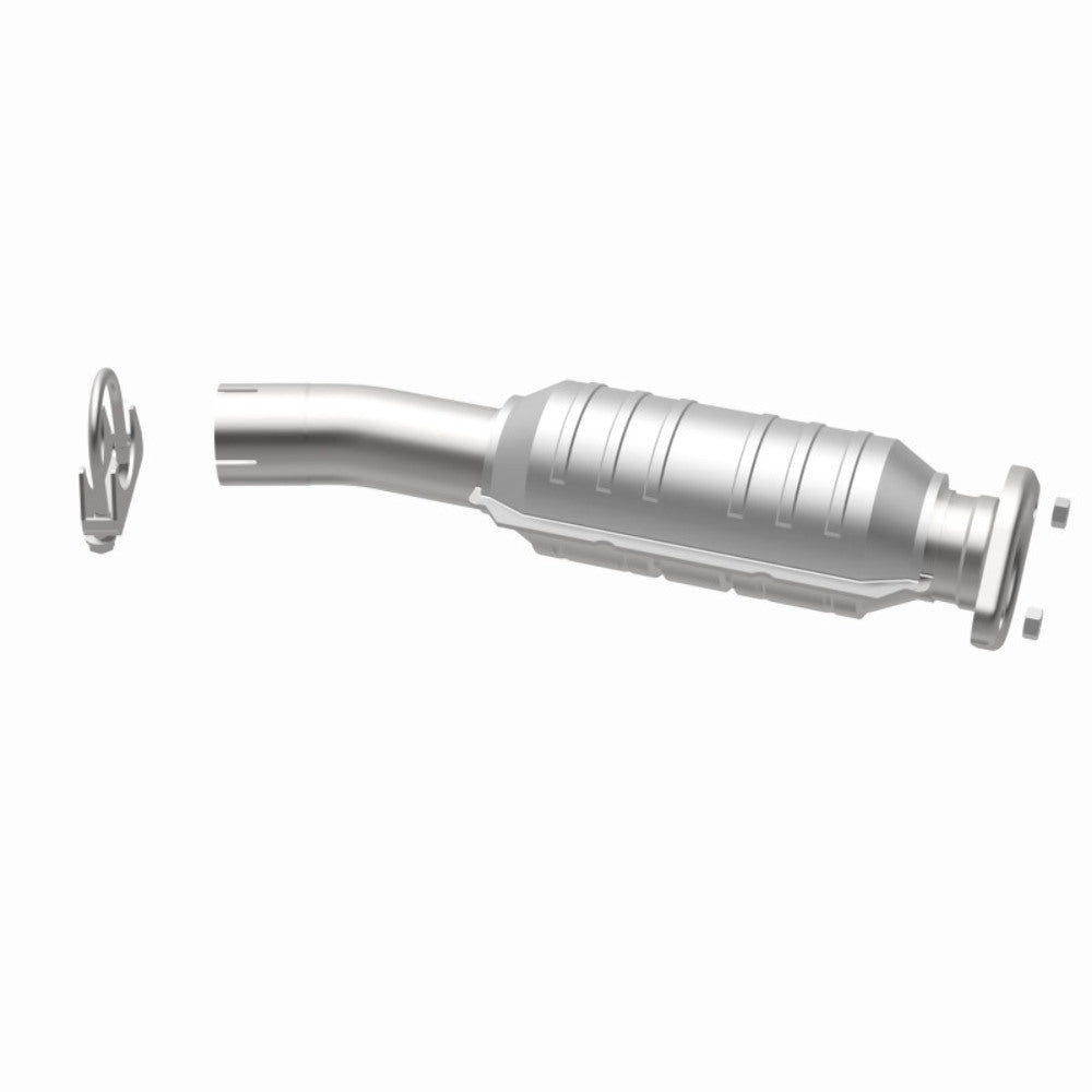 MagnaFlow direct-fit catalytic converter fits 04 Toyota Sienna 3.3L stainless steel Federal EPA compliant OBDII 23084