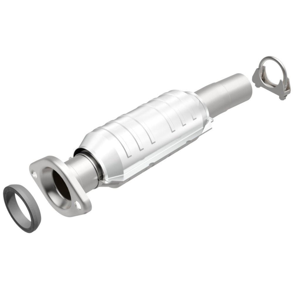 MagnaFlow direct-fit catalytic converter fits 04 Toyota Sienna 3.3L stainless steel Federal EPA compliant OBDII 24158