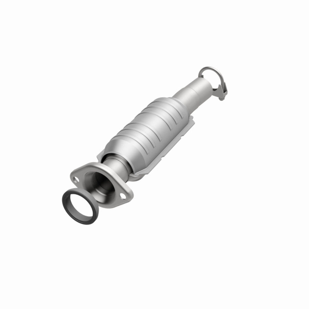 MagnaFlow direct-fit catalytic converter fits 04 Toyota Sienna 3.3L stainless steel Federal EPA compliant OBDII 24158
