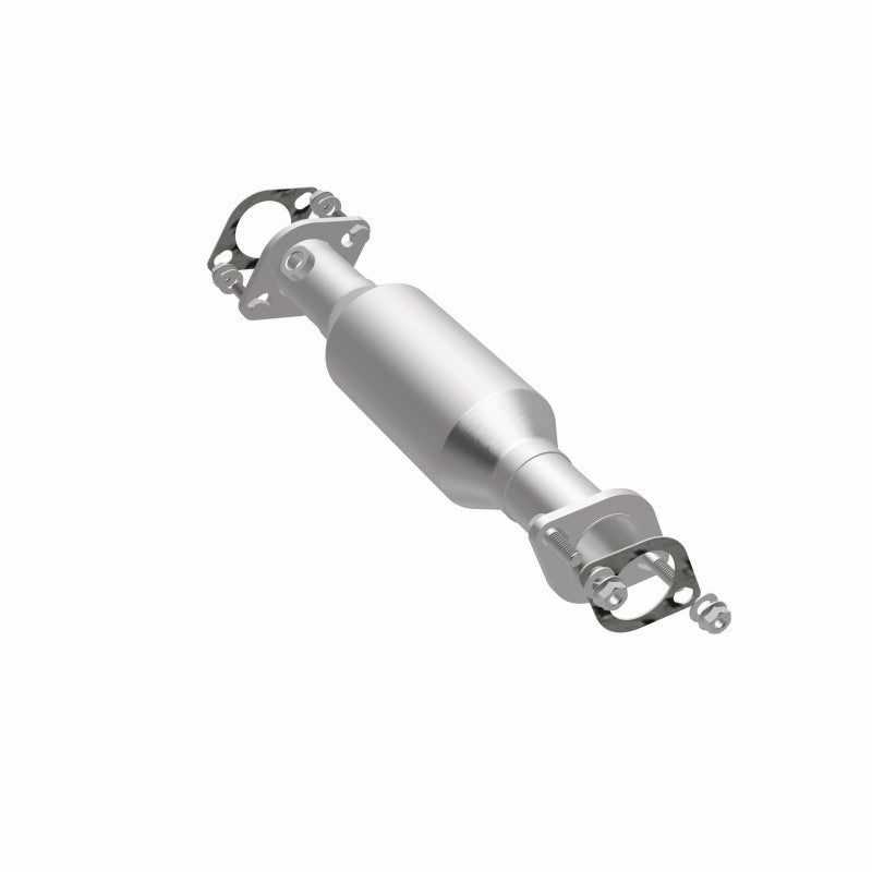 MagnaFlow direct-fit catalytic converter fits 2005-2006 Mitsubishi Outlander 2.4L stainless steel CARB compliant 4551043