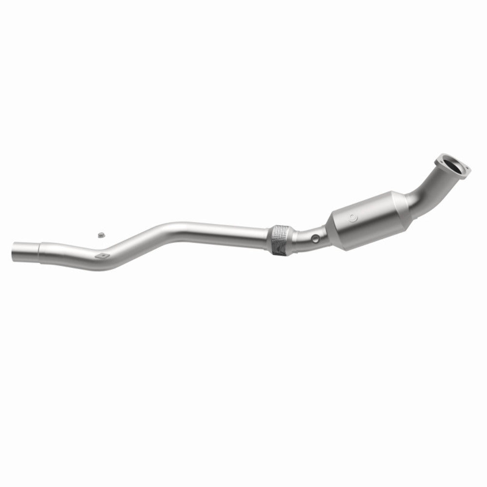 MagnaFlow direct-fit catalytic converter fits 2005-2007 Chrysler 300, 2006-2007 Dodge Charger, and additional vehicles. Hardware is included to eliminate the hassle of working with
