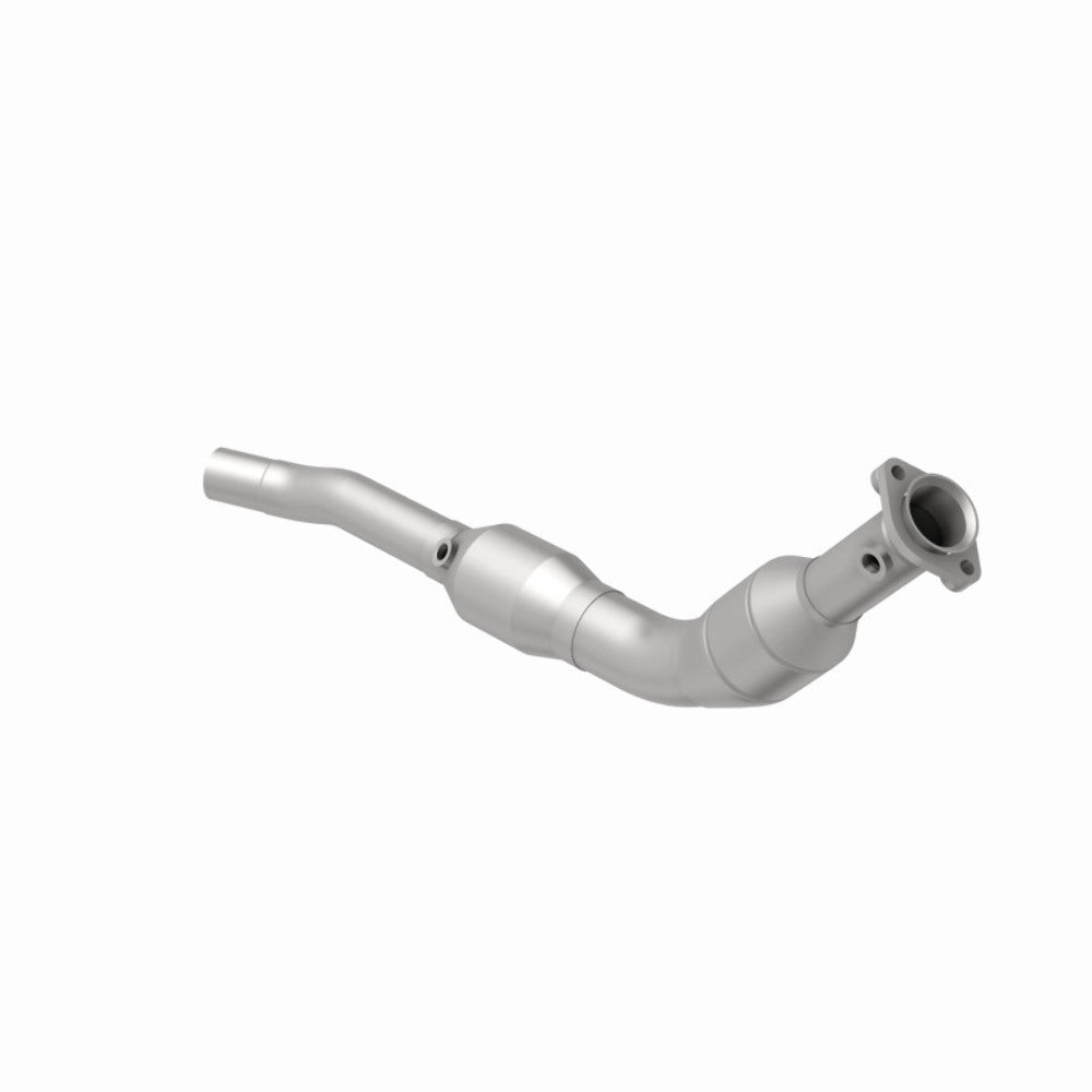 MagnaFlow direct-fit catalytic converter fits 2005-2009 Land Rover LR3 and 2006-2009 Land Rover Range Rover Sport. Hardware is included to eliminate the hassle of working with corr