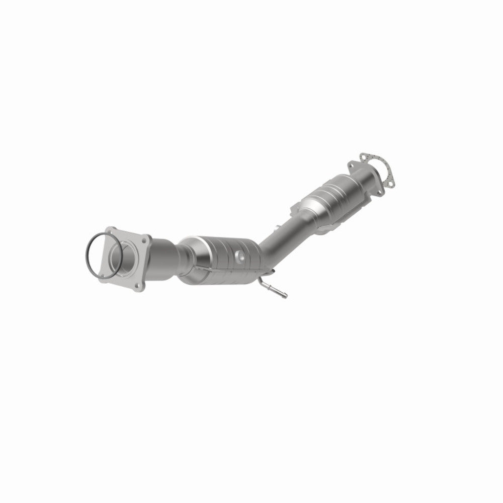 MagnaFlow direct-fit catalytic converter fits 2004-2010 Volvo S40 and 2005-2010 Volvo V50. Avoid potential exhaust leaks by using the included gaskets to get a proper seal and 2005