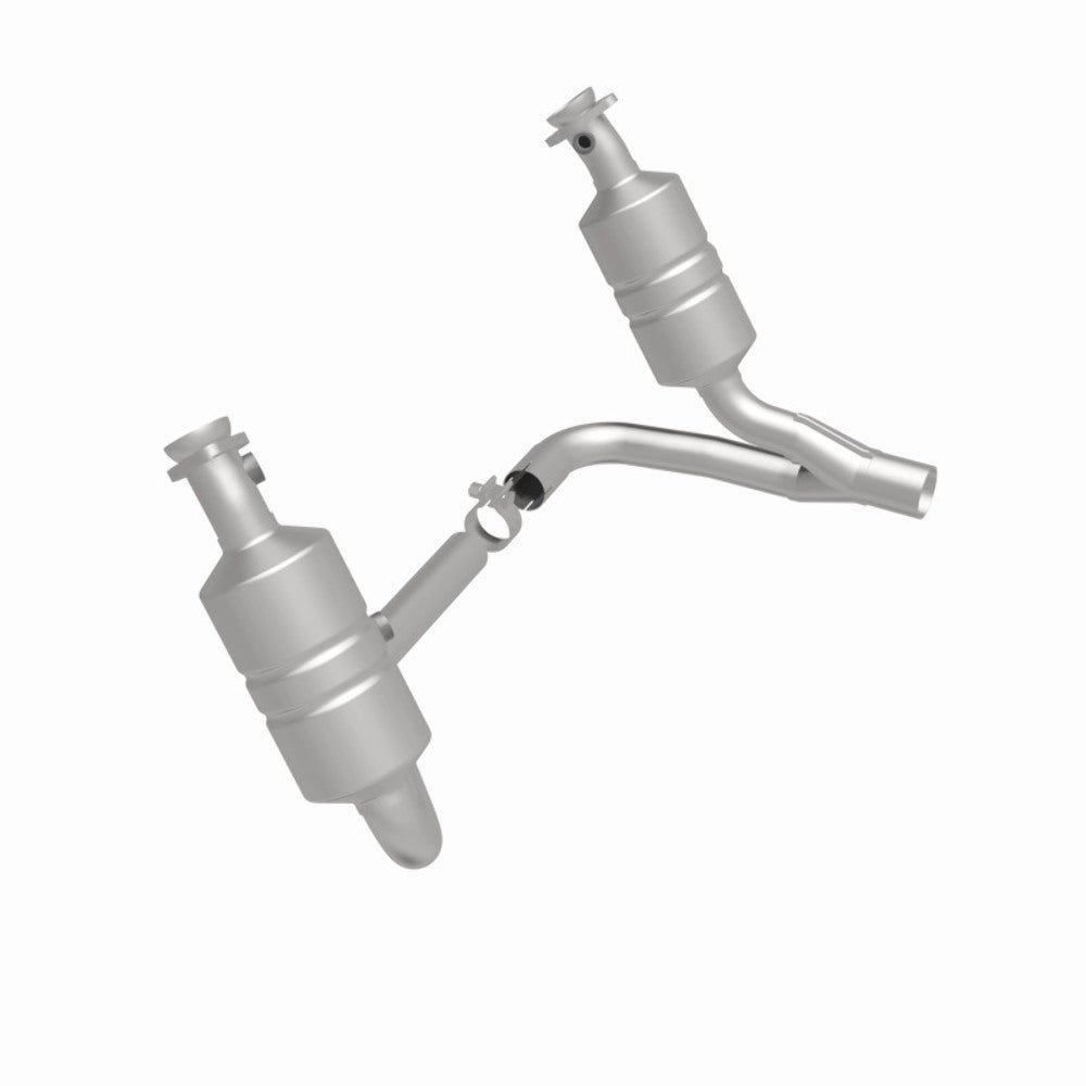 MagnaFlow direct-fit catalytic converter fits 2007-2009 Dodge Dakota and Mitsubishi Raider. Hardware is included to eliminate the hassle of working with corroded factory parts. Not
