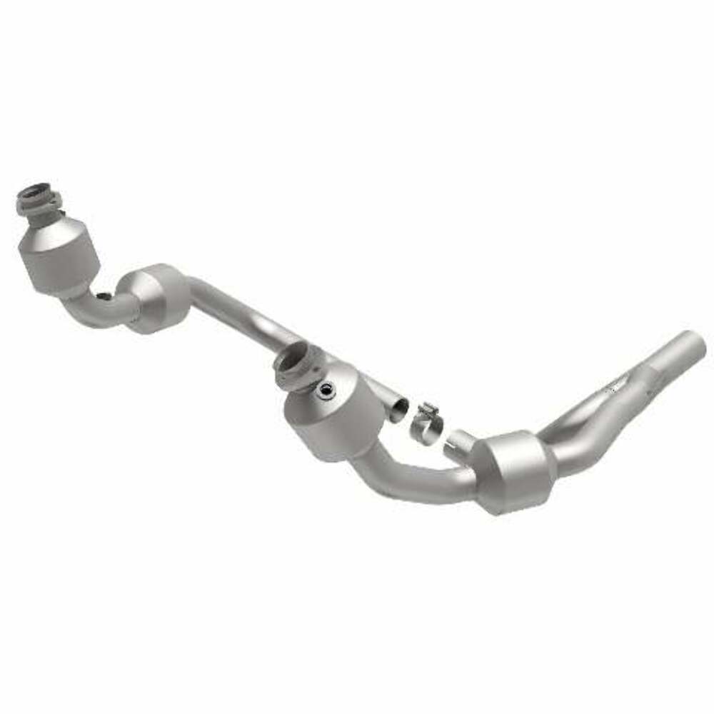 MagnaFlow direct-fit catalytic converter for 2007-2009 Jeep Wrangler 3.8 inch inlet/outlet stainless steel CARB compliant 49689