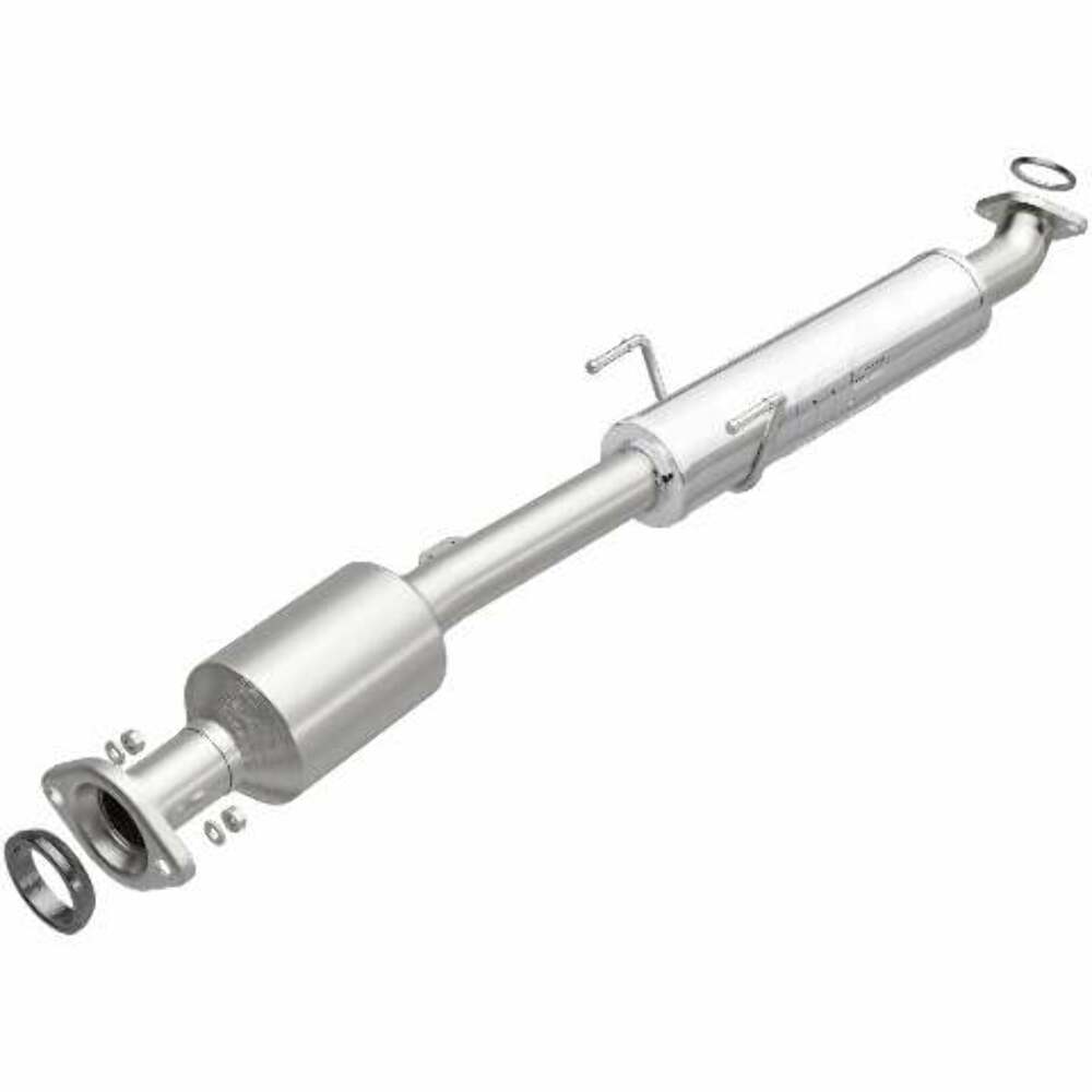 MagnaFlow direct-fit catalytic converter fits 2007-2010 Sienna 3.5 3.5 inch inlet/outlet stainless steel CARB compliant 52547