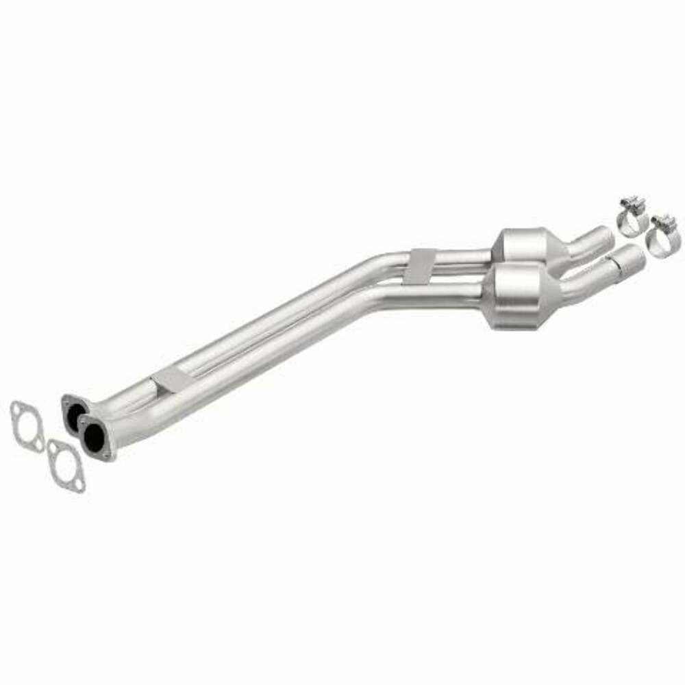 MagnaFlow direct-fit catalytic converter fits 2007-2010 X3 3.0L stainless steel CARB compliant OBDII 51807