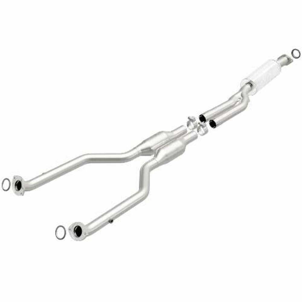 MagnaFlow direct-fit catalytic converter for 2007-2011 Lexus 3.5L stainless steel CARB compliant OBDII 51315