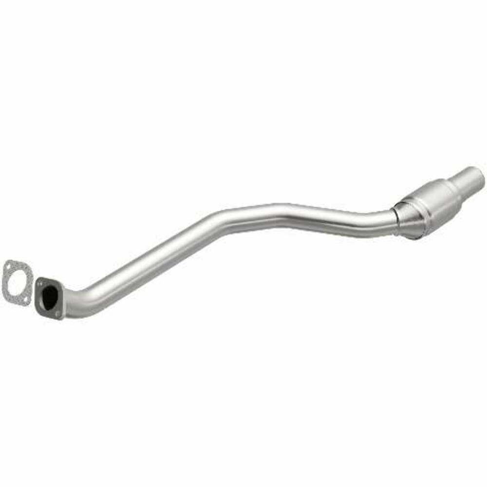 MagnaFlow direct-fit catalytic converter for 2008-2009 BMW 3.0L driver side stainless steel CARB compliant OBDII 49781