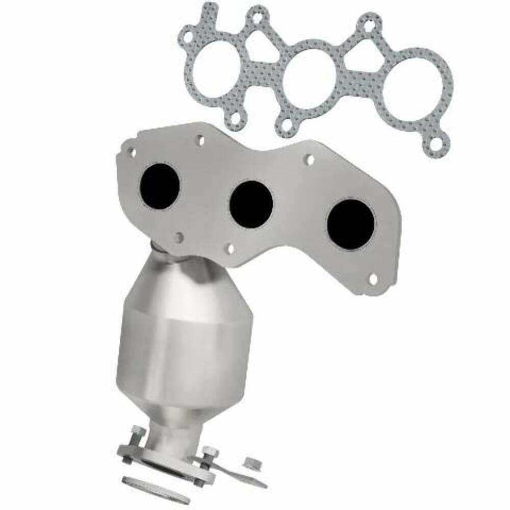 MagnaFlow direct-fit catalytic converter fits 2008-2013 Toyota Highlander and 2007-2011 Toyota Sienna, this and 2008-2009 Toy Toyota Highlander 3.5L stainless steel CARB compliant