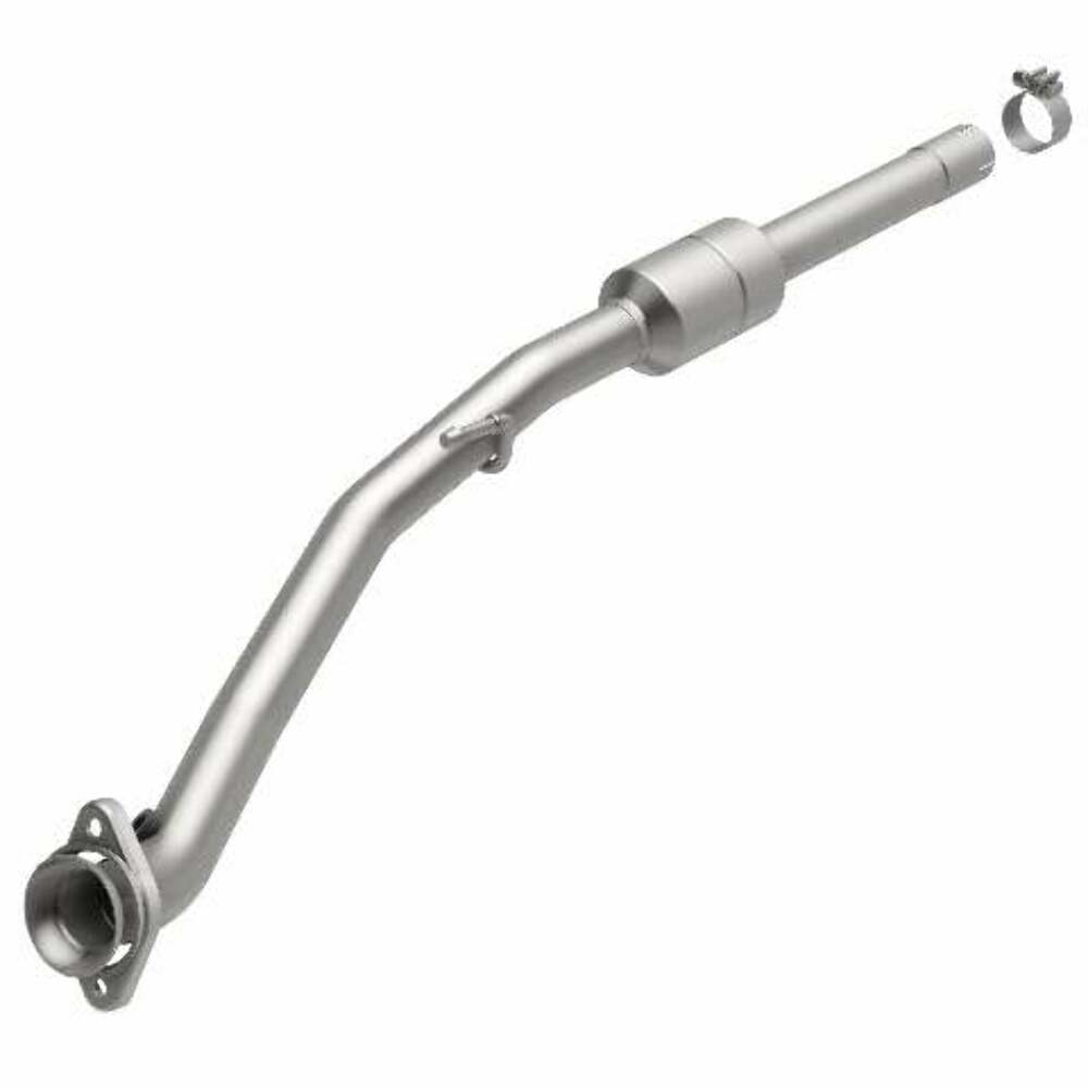 MagnaFlow direct-fit catalytic converter fits 10- Cadillac CTS V6 driver side driver side stainless steel CARB compliant OBDII 51427