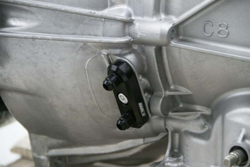 Earl's Oil Cooler Transmission Adapter - 1128ERL AN fitting