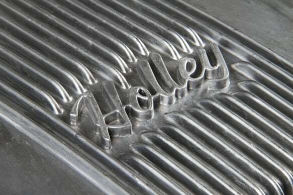 Holley Vintage Series Oval Air Cleaner - Natural Cast - 120-400