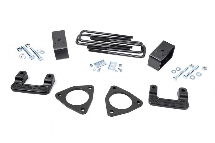 Lift kit for 2014-2018 GMC Sierra 1500 by Rough Country