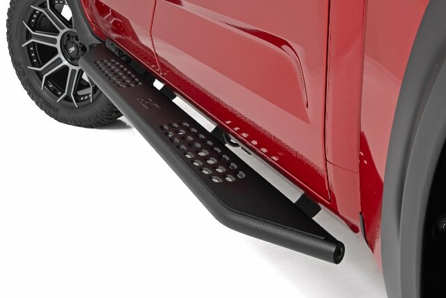 Running boards for 2022-2024 Toyota Tundra by Rough Country