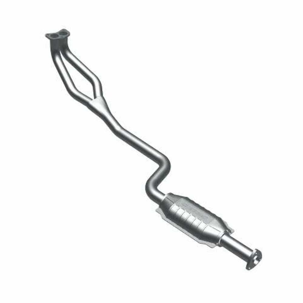 t 1980-1983 BMW 320i Direct-Fit Catalytic Converter 23552 Magnaflow MagnaFlow Exhaust Products