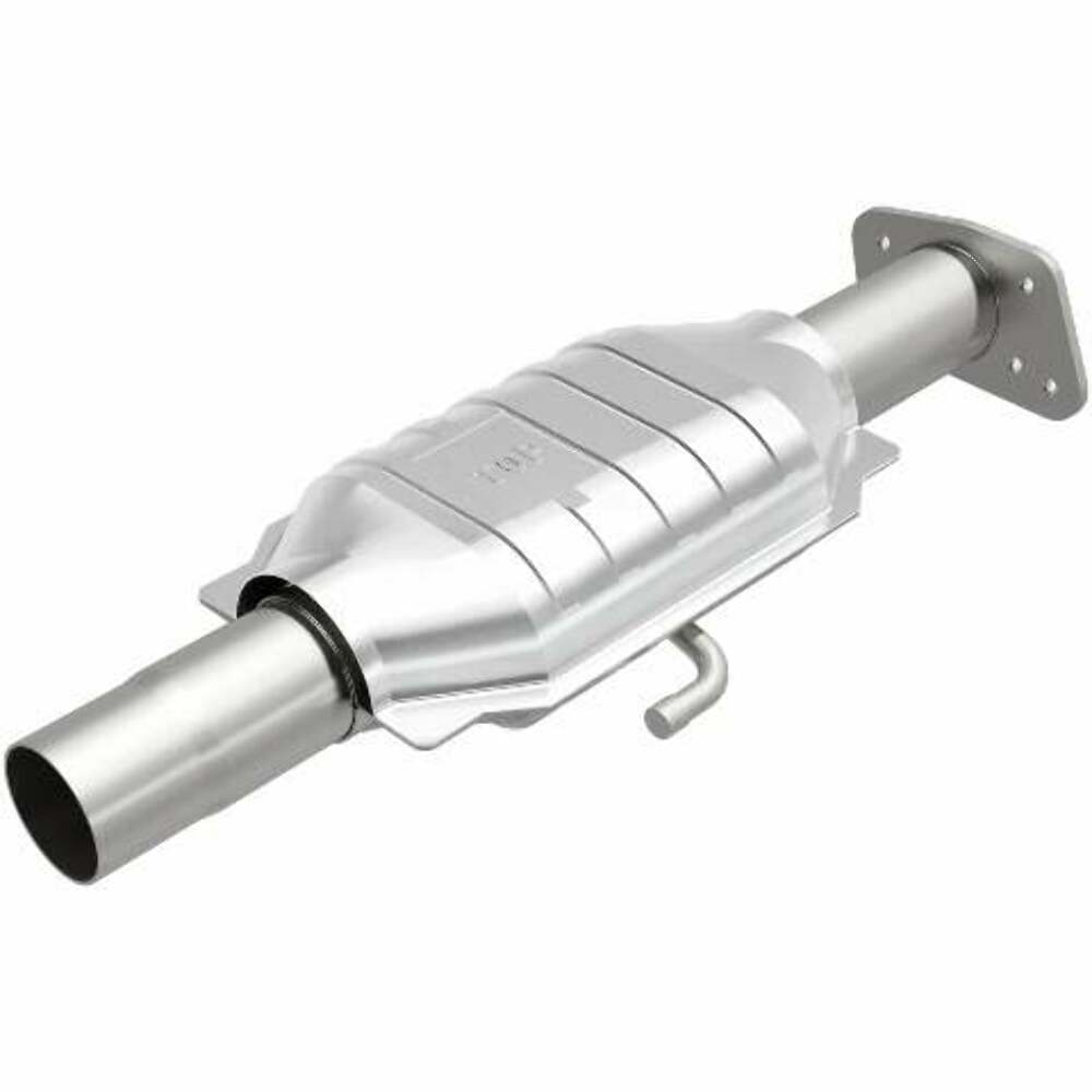 MagnaFlow direct-fit catalytic converter for 1983-1984 Chevy stainless steel CARB compliant 3391456